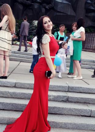 Вечірні сукні ,випускна сукня червоне рибка1 фото