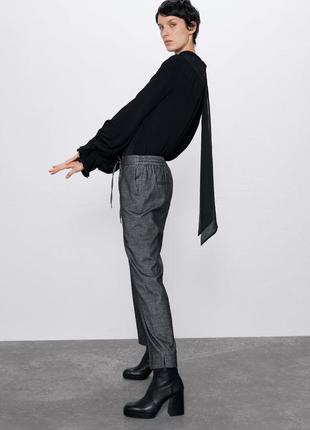 Серые теплые брюки zara 3