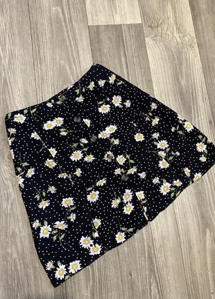 Стильная легка юбка в ромашки, юбка трапеция в цветочный принт