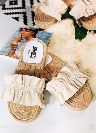 Женские шлепки бежевого цвета под солому 37,38,39 рр