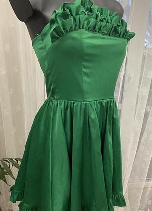 Святкове плаття атласне