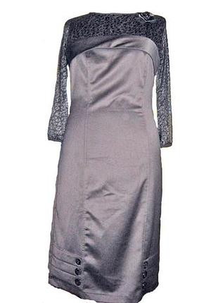 Женское платье нарядное черного цвета