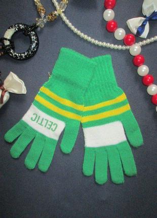 Класні рукавички в смужку з написом celtic ⛄❄️⛄1 фото