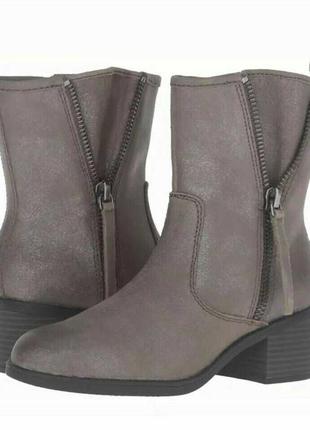 Стильные ботинки, челси, молния, кожа с направлением бренда clark's dark taupe leather