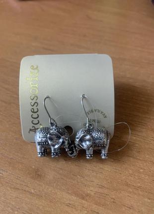 Сережки accesorize