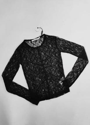 Черная кружевная ажурная блуза na-kd xs 345 фото
