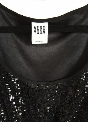 Коктельное черное платье с пайетками без рукавов2 фото