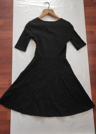 Фактурне маленьке чорне плаття - next7 фото