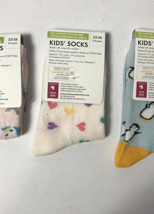 Шкарпетки на дівчинку з однорогам сердечками з пінгвінами