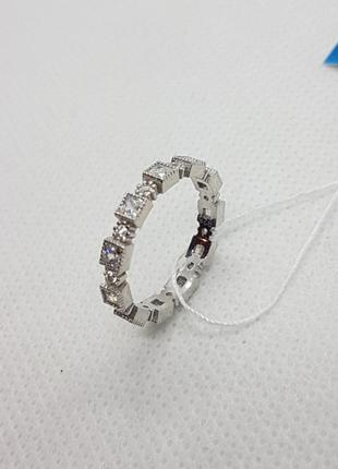 Кольцо серебряное с  кубическим цирконием