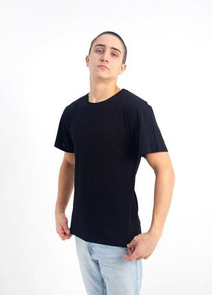 Футболка мужская  черная, хлопок 100% плотность 160 , однотонные базовые мужские футболки3 фото