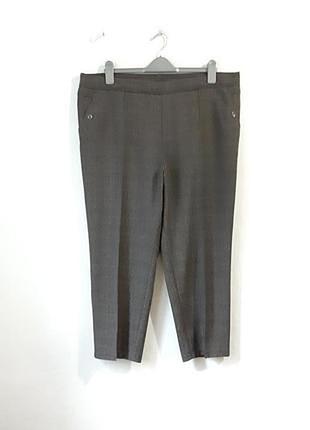 Стильні укорочені брюки