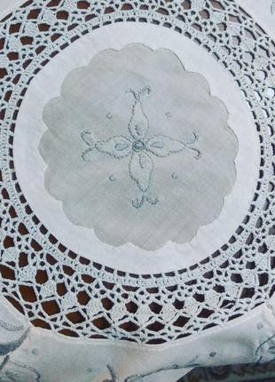 Скатертина та 8 сервірувальних серветок