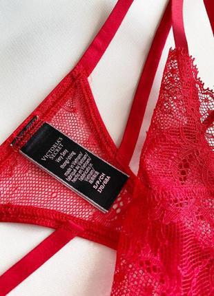 Красные трусики victoria’s secret very sexy оригинал кружевные стринги виктория сикрет3 фото