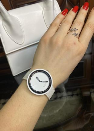 Белые часы женские годинник жіночий білий новий