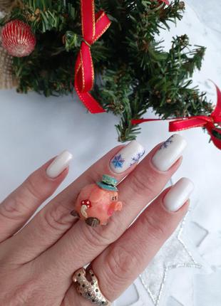 Хрюшка🎄🐽🎠 поросенок🐷🎩мини❄🐖 статуэтка миниатюра оберег ручная работа свин хрюк на елке