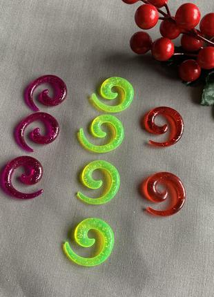 Растяжки для туннелей в уши