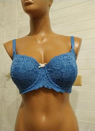 Гарний бюстгальтер 70,75,80 d