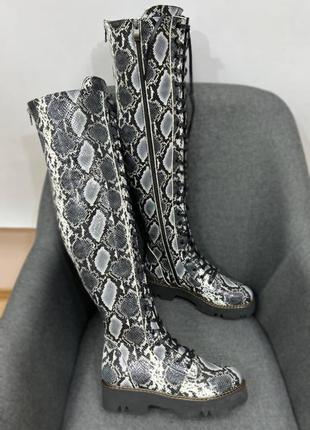 Дизайнерські ботофрты skinhate 🌚 шкіра натуральна пітон осінь зима