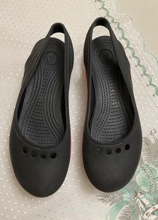 Жіночі босоніжки crocs1 фото