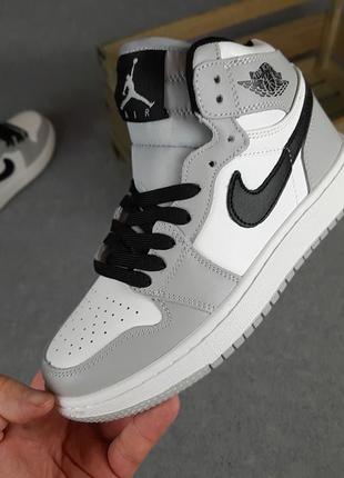 Кроссовки мужские найк nike air jordan retro1 фото