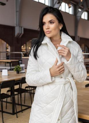 Модне молодіжне жіноче зимове пальто стокгольм біле7 фото