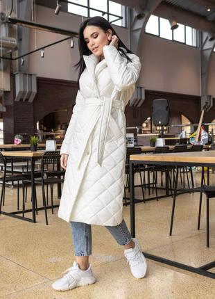 Модне молодіжне жіноче зимове пальто стокгольм біле6 фото