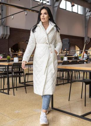 Модне молодіжне жіноче зимове пальто стокгольм біле1 фото