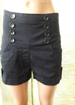 Модні,дуже зручні,із завищеною талією,теплі шорти