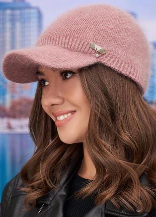Теплая пушистая бейсболка долорес цвет тёмная пудра 4955
