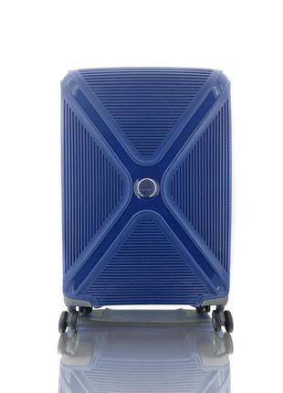 Дорожный средний чемодан пластиковый полипропилен snowball 84803 м на 4 двойных колесах синий
