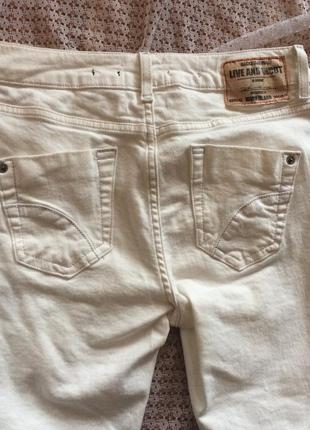 Светлые джинсовые скинни шорты бриджи river island9 фото