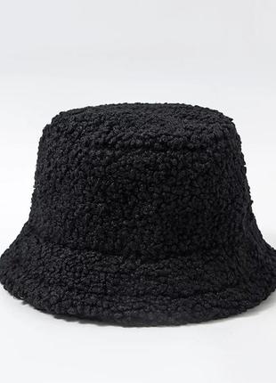 Женская меховая зимняя шапка панама теплая плюшевая пушистая (тедди, барашек, каракуль) черная 2