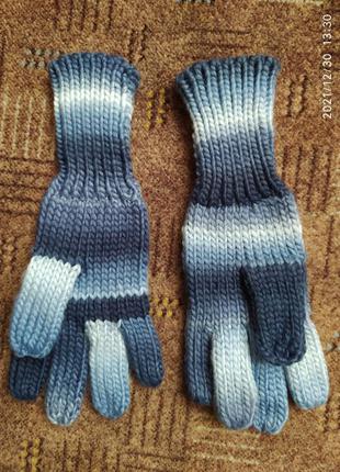 Фирменные новые перчатки