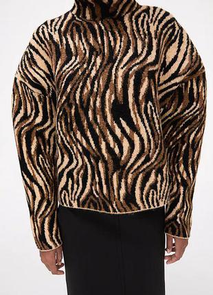 Жакардовий светр з принтом zara