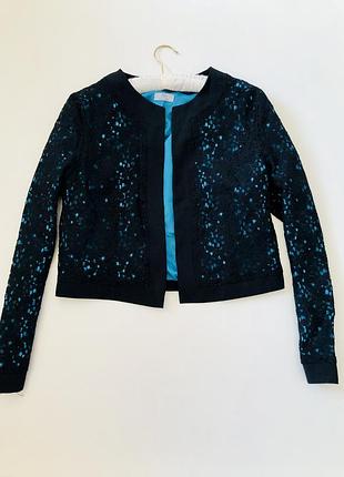 Красивый пиджачок