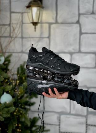 Мужские кроссовки nike air vapormax plus triple black6 фото