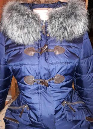 Теплая удлиненная курточка-пуховик.2 фото