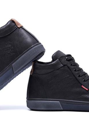 Чоловічі зимові шкіряні кросівки levis classic black6 фото