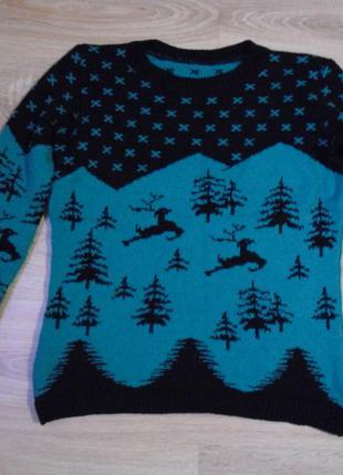 Джемпер в яркий принт