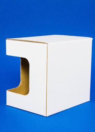 Картонная коробка для чашки с окошком4 фото