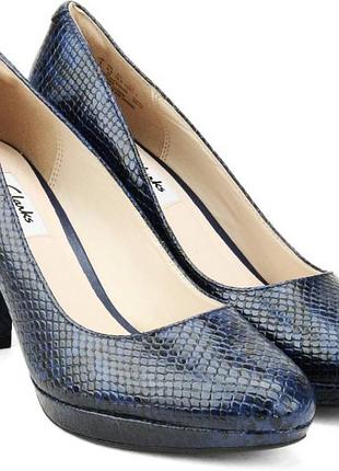 Жіночі шкіряні туфлі clarks kendra sienna dark