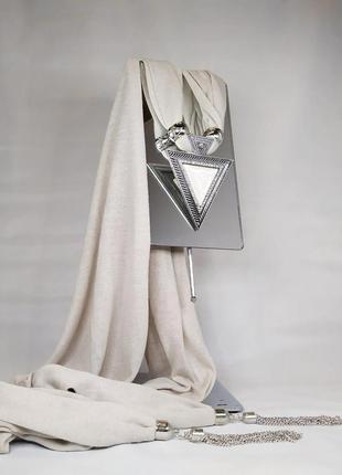 Шарф женский весенний с украшением - подвеской трикотаж 170х40см цвет серый