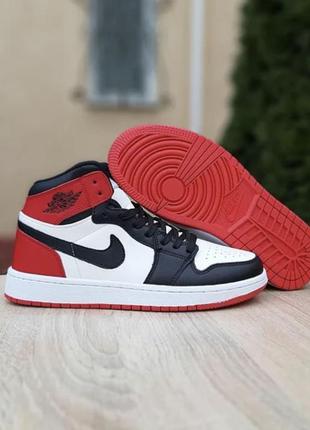 Завышенные nike air jordan  1 retro4 фото