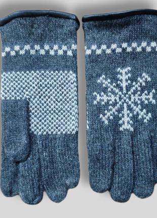 Мужские серые перчатки двойной вязки с узором снежинка3 фото