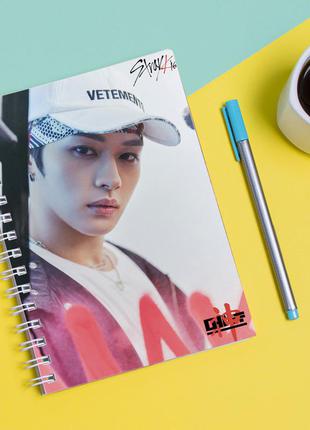 Скетчбук sketchbook для рисования с принтом группа stray kids ян чон ин yang jeong in группы 2