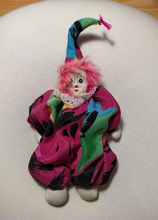 Красивая интерьерная еукла клоун
