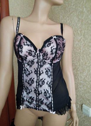 Корсет closer with evie розм. uk 40с eur 90с