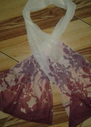 Нежньій шарфик