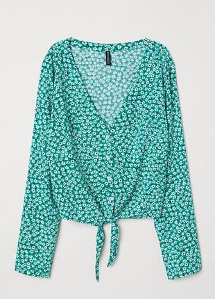 Блузка в квіточку з вузлом від h&m